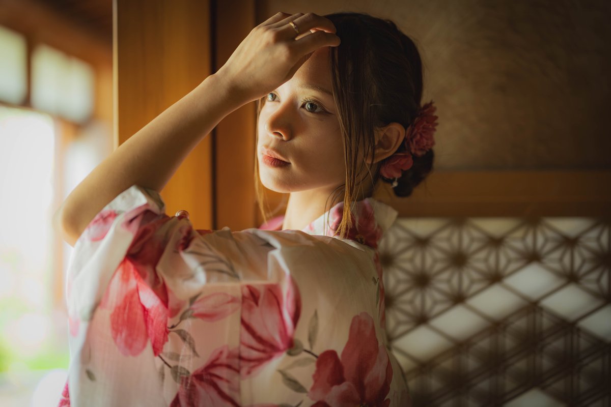 momojiro_photo's tweet photo. 夏を仰ぐ
(Looking Toward Summer)

Model：葉月あいり

#portraitphotography
#yukata
#fineartphotography
@airi_partner @photopartnerjp https://t.co/1TMzxXJUA2