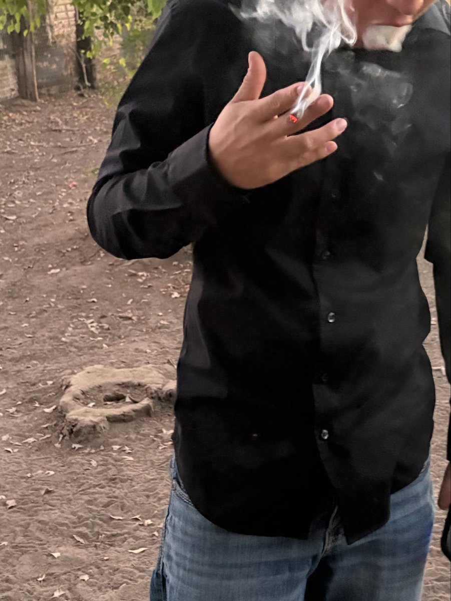 litbho's tweet photo. smoke n fuck ? #nsfwtwt #latino #bubblebutt https://t.co/MpgSgdsLpy