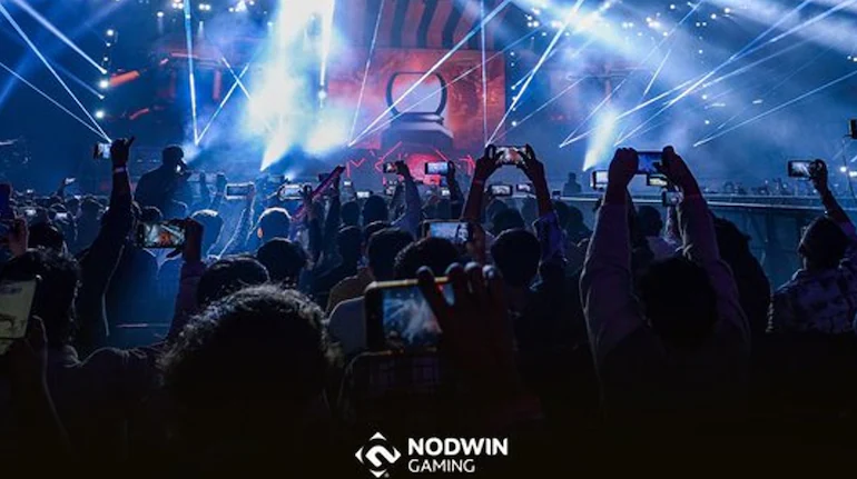 moneycontrolcom's tweet photo. #TechWithMC | NODWIN Gaming eyes IPO in 12–18 months as live entertainment becomes its biggest growth bet

- NODWIN Gaming targets IPO in 12-18 months.
- Benefited from Nazara's listed-company ecosystem.
- Live entertainment to be 70-75% of business.

@maryamf_writes with more details
https://t.co/XsNdEmB8uS