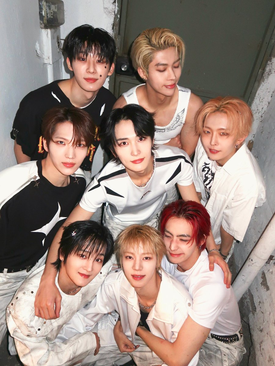 NTX_OFFICIAL_'s tweet photo. [🎞]

TODAY ARCHIVE [260712]

🇨🇱💋

#NTX #엔티엑스 https://t.co/YMEg0rmVR1