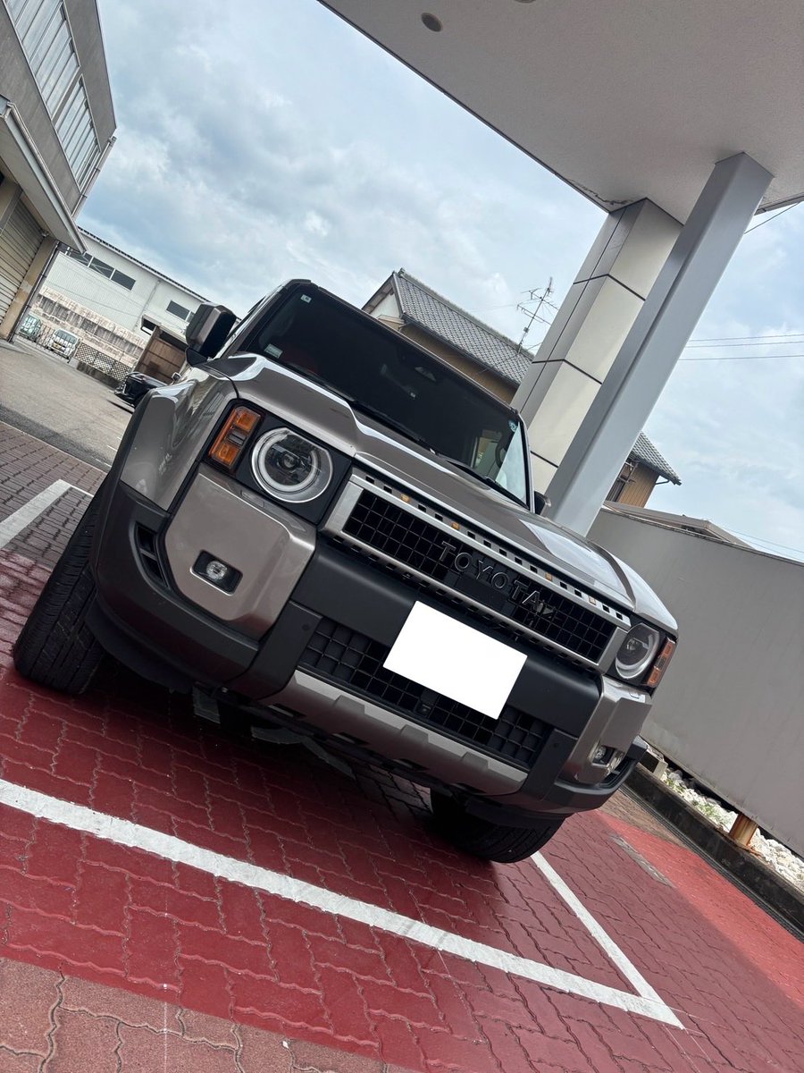 a2m_aichi's tweet photo. ランドクルーザー250 1年点検ご来店いただきました😊
問題なくセキュリティ動作しておりますので今後もご安心してお乗りいただけます👍✨

パンテーラのステッカーもカッコよかったです🤗
海釣りがお好きなようなので作業担当者とお話が盛り上がりました🎣
大物が釣れますように🐟

次回は2年点検でお待ちしております✨
これからもセキュリティセットお忘れなくお願いします🔐
本日はご来店いただきまして有難うございました☆

#a2m
#a2m愛知
#ランクル250
#カーセキュリティ