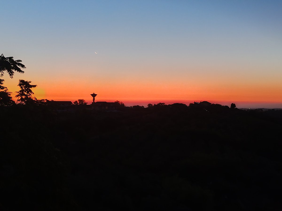 mbpvd17's tweet photo. Buon Giorno, Good Morning, Buenos Dias, Bonjour, Guten Morgen, Bom Dia, Goedemorgen, Kalimera, Günaydin, Buna Dimineata, Egun on, Neata, Dobro Juntro ☀️ ☕ ☕ 🥰🌘 https://t.co/Ms3mst6oWw