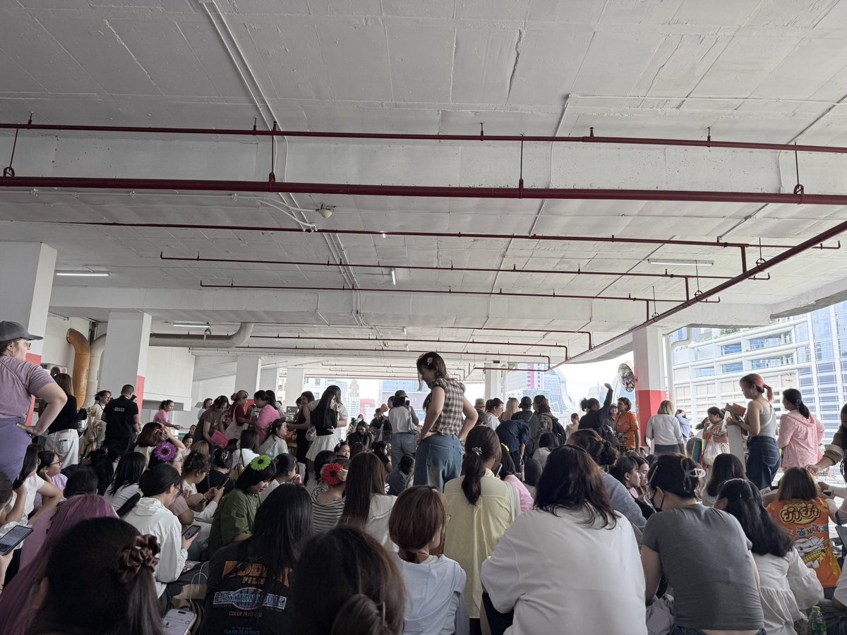 bemyzonzon's tweet photo. บรรยากาศตลาดเช้า🥰 https://t.co/56ZS4kupSN