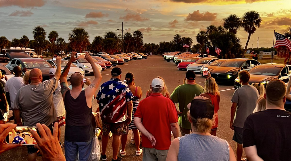 chawchaw01's tweet photo. 2026 TESLA BBQ BEACH BASH…
Hosted by Tesla Owners Florida and Cyberbeatz https://t.co/UaLqSvoxMr