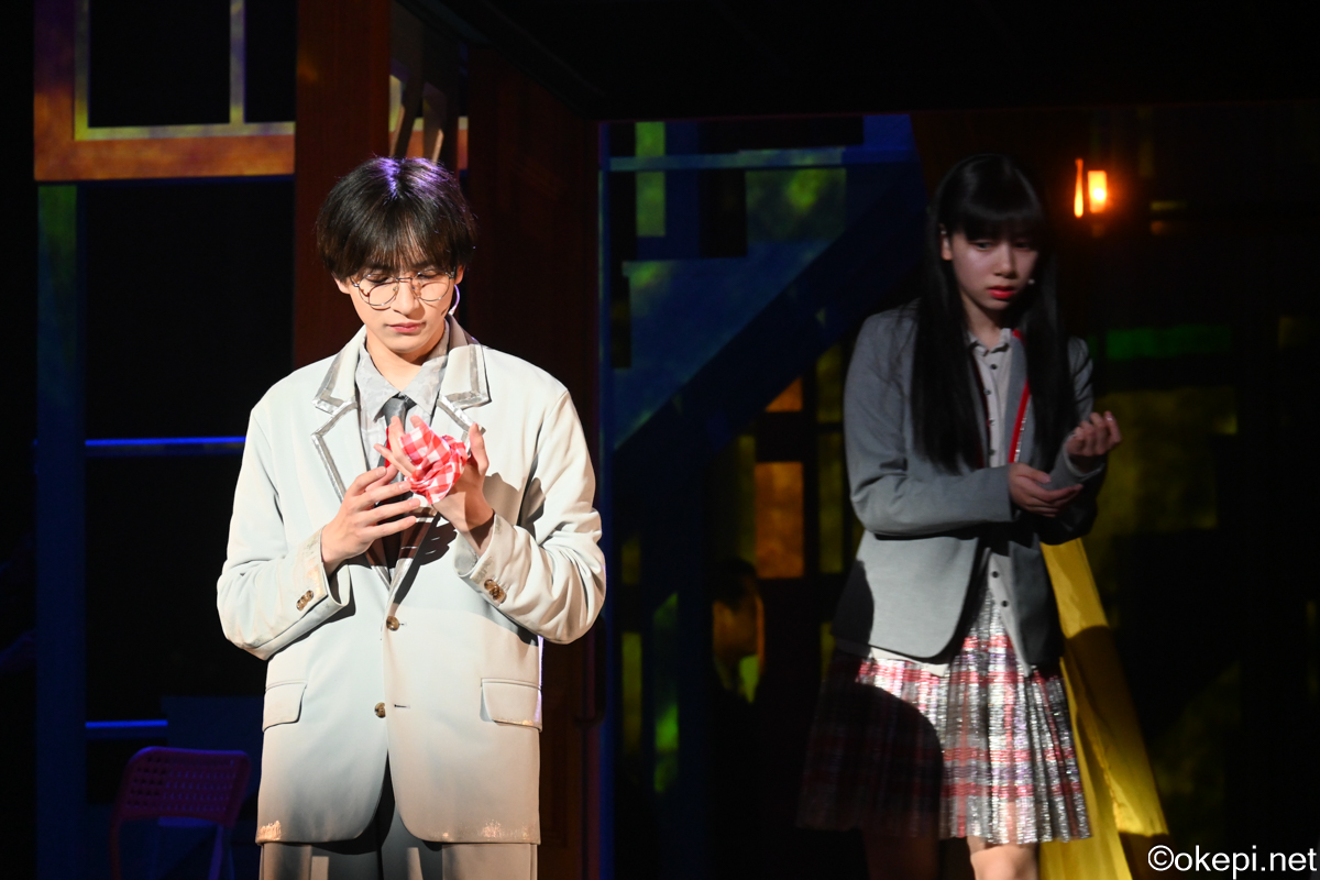 okepi_staff's tweet photo. ミュージカル『#町田くんの世界』公開ゲネプロレポート～町田くんの優しさが鮮やかに世界を塗り替える～
▶https://t.co/CHMlgqk2iT

#川﨑皇輝 #長澤樹 #神里優希 #原田真絢 #礒部花凜
#大月さゆ #浜崎香帆 #岩橋大 #鶴岡政希
#湖月わたる #吉野圭吾
#ウォーリー木下（演出） https://t.co/iAIiA0XJQ3