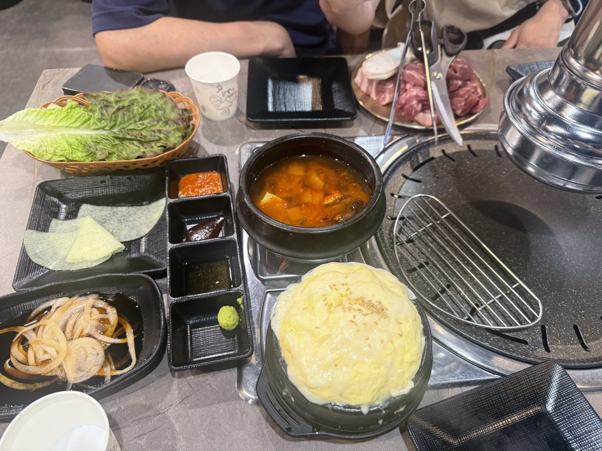 Lightning_SW99's tweet photo. ジャムズ��韓国料理🥘オフ会
水瀬さらら💍ちゃん
白いワンピースめっちゃ可愛すぎた💕✨
韓国料理🥘と焼肉🥩を堪能しながら、
メンバー、周りのヲタクの皆さんと過ごして、
本当に最高な時間になったな〜
#水瀬さらら
#ジャムズ
#JamsCollection
#ジャムズアジアツアー https://t.co/KobOOzyFQu