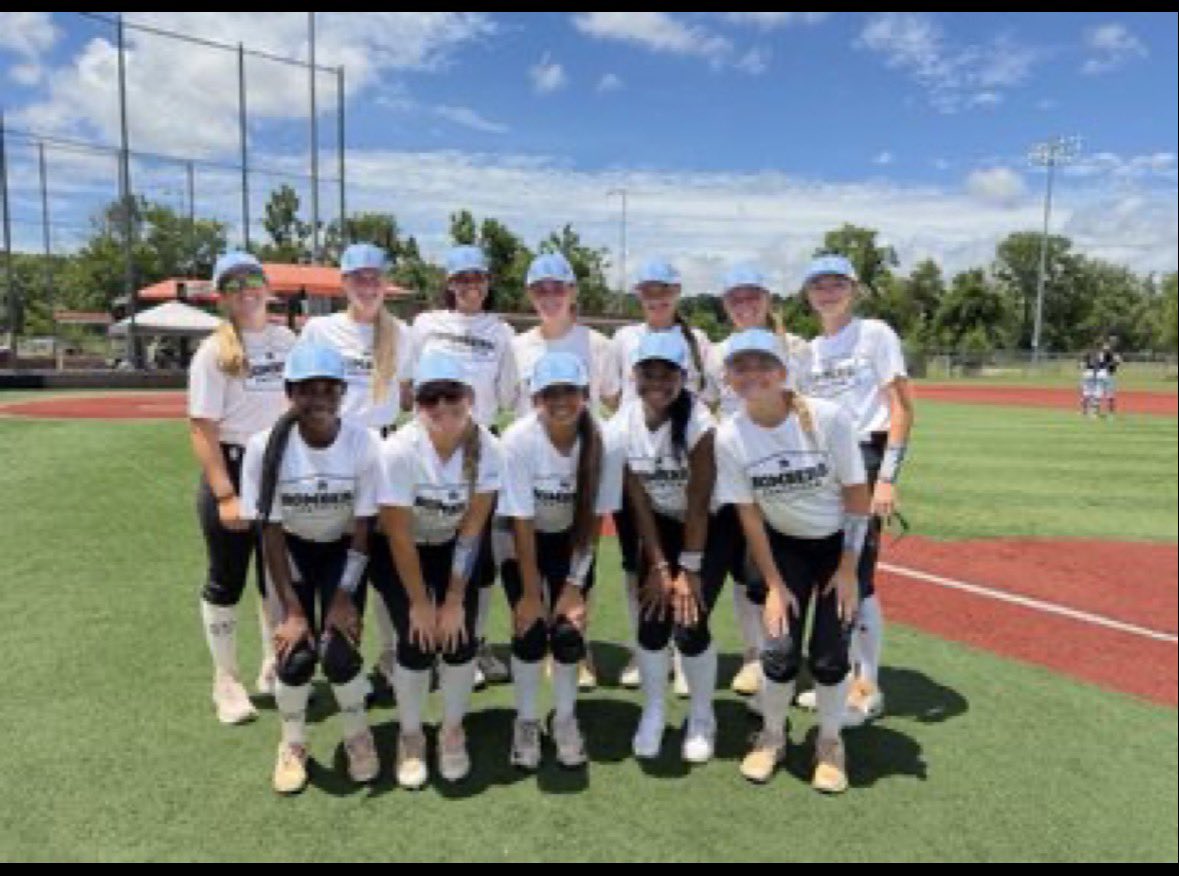 magss_20's tweet photo. Enjoyed my first summer with @msbombers_gc. We went 24-10, played some great competition and made some amazing friends along with new connections with college coaches as well! Can’t wait for fall! 
Hitting
410 AVG | .590 SLG | 20 RBIs
Pitching
38 INGS | 22 Ks | 5 BBs | 1.6 ERA https://t.co/aBBU0m9Ka2