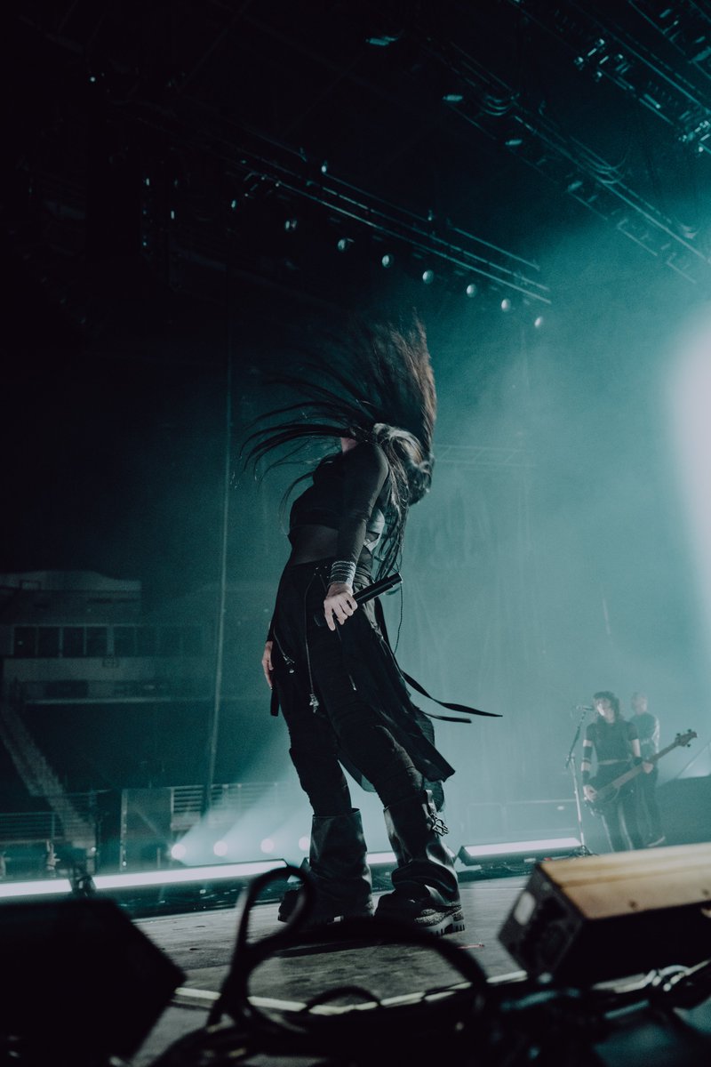 evanescence's tweet photo. Little Rock, AR 7.11.26 Part 2

📸 @thiswildbemis https://t.co/h436q1B5Cf