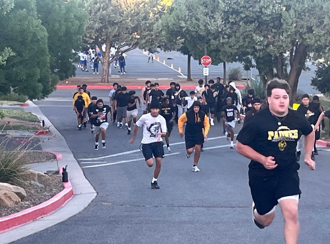 Coach_Figueroa's tweet photo. Very proud of these boys! Camp Yavapai was a great experience and we are excited for the opportunity to compete this season. 

Thank you @YavapaiCollege and @AY_BILT for a great camp!

#NextLevelPadres//#PadrePower https://t.co/tSCuo9IV8l