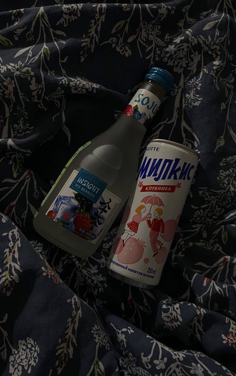czmlgy's tweet photo. type 'my favourite ___' into 📌 &amp; post your first results！

☆ idol  
☆ hobby  
☆ aesthetic   
☆ drink https://t.co/2jWfxTv4mR