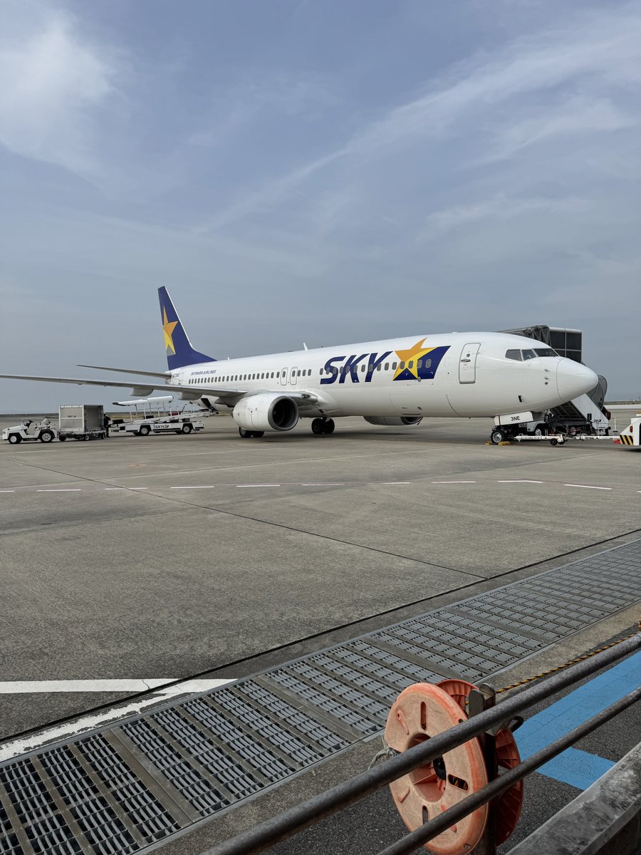 yami_wr's tweet photo. いざ！空の旅！ https://t.co/YzEiPwD9oc