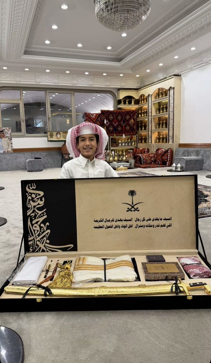 7vcrr's tweet photo. يلبى والله قلوبكم يا اهل الجهراء ويستاهل احمد

#احمد_قزيع_السهلي #فراج_قزيع_السهلي https://t.co/E1ofbFgQEs