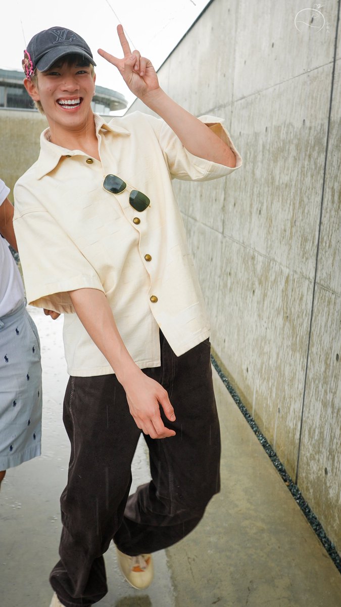 kobbit_WT's tweet photo. ปิดทริปด้วยรูปนี้ละกัน วันนี้ไม่ได้ถ่ายอะไรเลย

GFSN OISHI JAPAN TRIP

#OishixGFSNTrip2026 
#Fourthnattawat #โฟร์ทณัฐวรรธน์
#GeminiFourth 

[#ByKobbit] https://t.co/hbr2uSZEZ2
