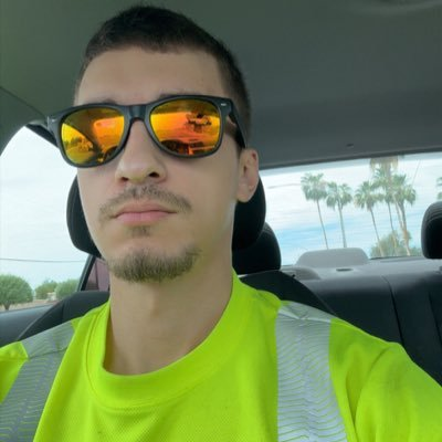 xlucentpulse's tweet photo. @BearDown95_ @NotAvgLiberal to laugh at people like you and mock you for wearing the same gay-ass sunglasses as all the other lemmings https://t.co/7JEgrqMTKp