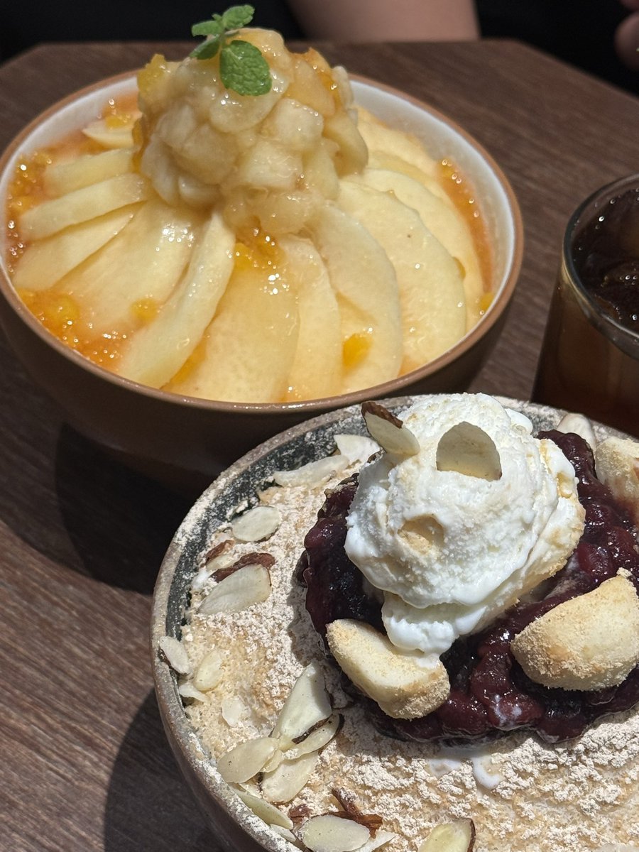bboggeum_'s tweet photo. 복숭아 빙수 을매나 맛있게욤!!!🫰🏻💗 https://t.co/4PwLngmZTf