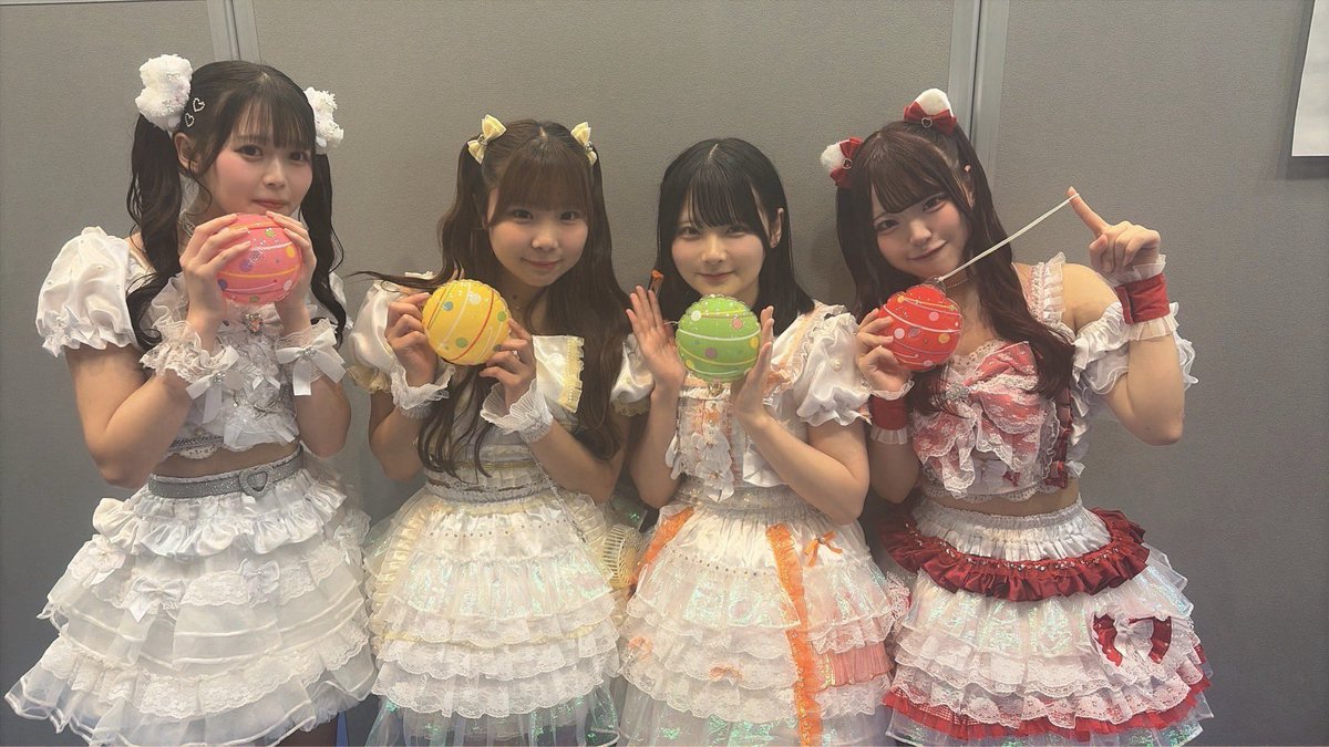 NeoBiBit's tweet photo. Spark渋谷 納涼祭、そして新宿ReNYでのライブにお越しいただき、本当にありがとうございました！！✨
そして昨日でデビュー半年を迎えることができました🎉💐
この半年、たくさんの素敵な景色を皆様と一緒に見ることができたのは、日頃より応援してくださる皆様のおかげです✨本当にありがとうございます🙏🏻
ここからも、より良いステージと最高の時間をお届けできるよう全力で駆け抜けてまいります🔥✨

#ねおびび
