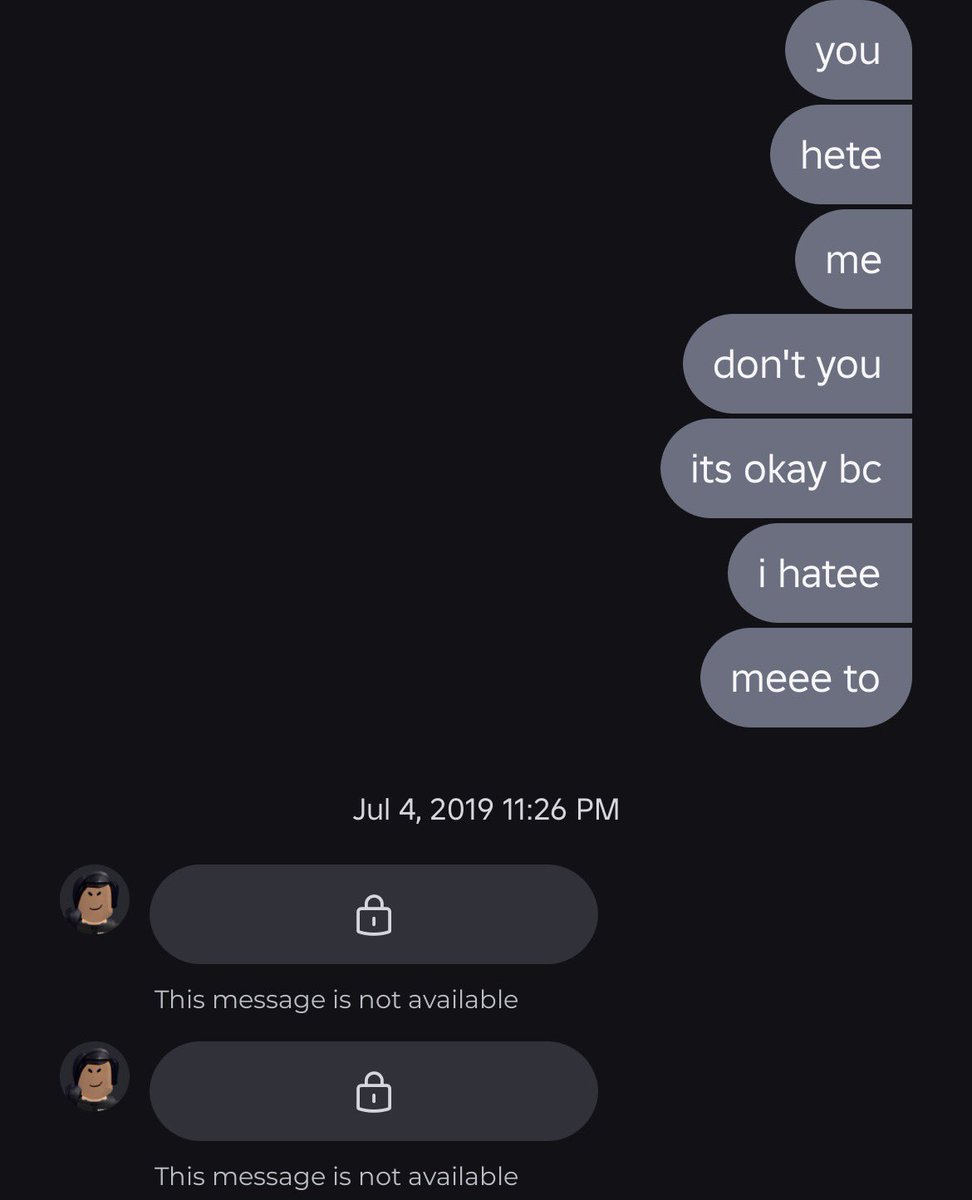1zzx11's tweet photo. @ijustwangeek This reminds me of my old Roblox relationship he was always putting up with my dumb shit😭😭 I wish I could see the messages without the lock but they haven’t been online in like forever https://t.co/o0RZyUN6SB