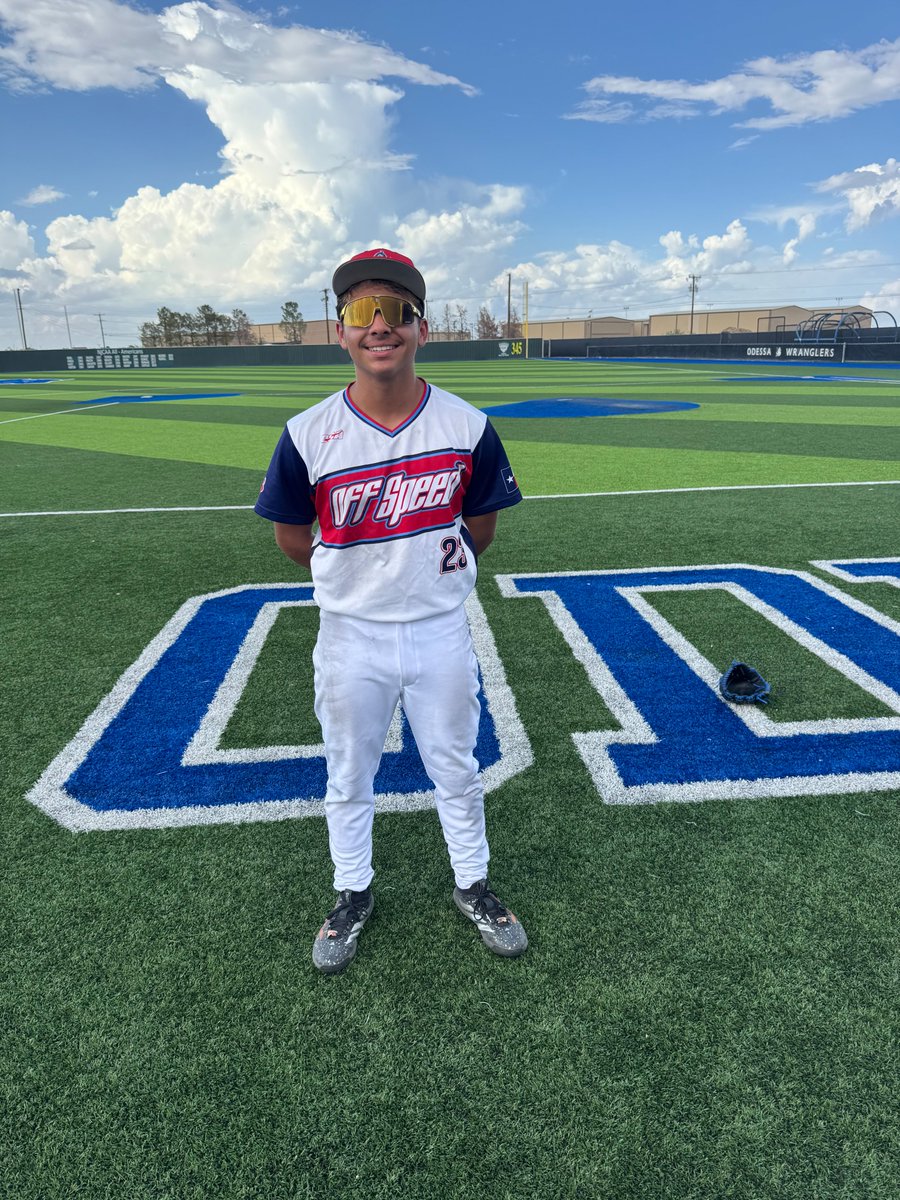 FiveToolTexas's tweet photo. F: @OFFSPEEDATH 17/18U 7, MBA Mancha 5
PoG: @blake_rob2 6 IP, 10K, 4 ER
Hitter: @Braylenp23 2-3, 2B https://t.co/nc05a4C4js
