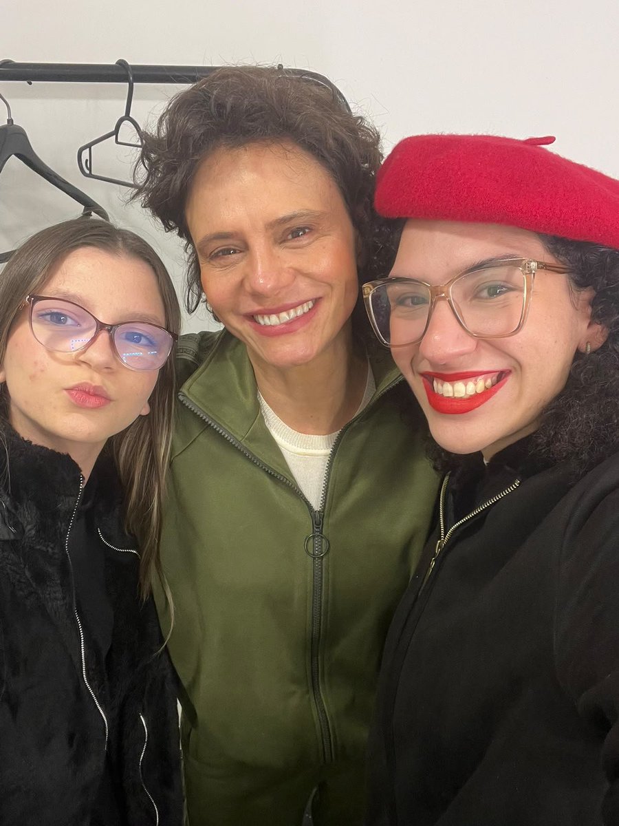 DudaaNascii's tweet photo. Encerrando a noite de domingo do lado da mulher da minha vida. Sem palavras para descrever a mulher que é Malu Galli ❤️ 
O que aconteceu hoje foi surreal, tu é GIGANTE. Sem palavras. 

Porto Alegre/2026 https://t.co/s3ENpi8otY