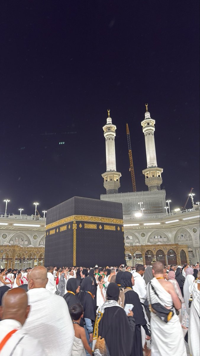 nwy_17's tweet photo. اللهم لك الحمد حمداً كثييييراً ،
اتممت عمرتي اليوم ، اللهم تقبلها منّي🤍🕋 https://t.co/5OCsO3anAK