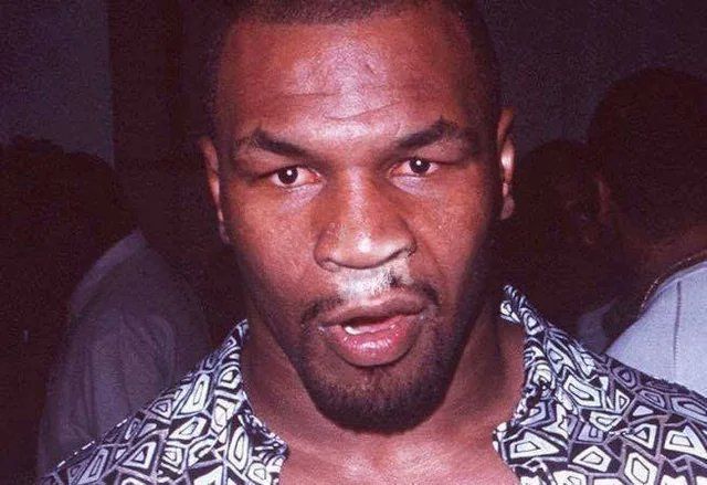 fasc1nate's tweet photo. Mike Tyson having fun at a party, 1988.

More brilliant historical photos: https://t.co/Pgcn2bknZu https://t.co/zbEPRc45hO