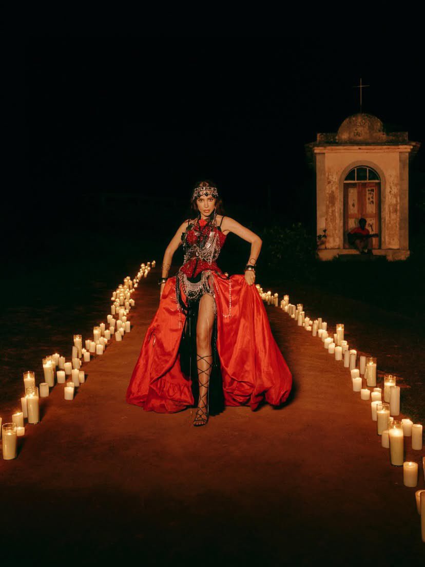 fonteanittabr's tweet photo. 🚨 Anitta gravará nesta semana os visuais da segunda parte do álbum “EQUILIBRIVM”, confira os perfis solicitados para a figuração:

— Mulheres de religiões de matriz africana, artistas circenses, artistas que trabalham com fogo, praticantes de parkour, dançarinos plus size, dançarinos de gafieira, dançarinos +50, artistas de marionetes e/ou ventríloquos.