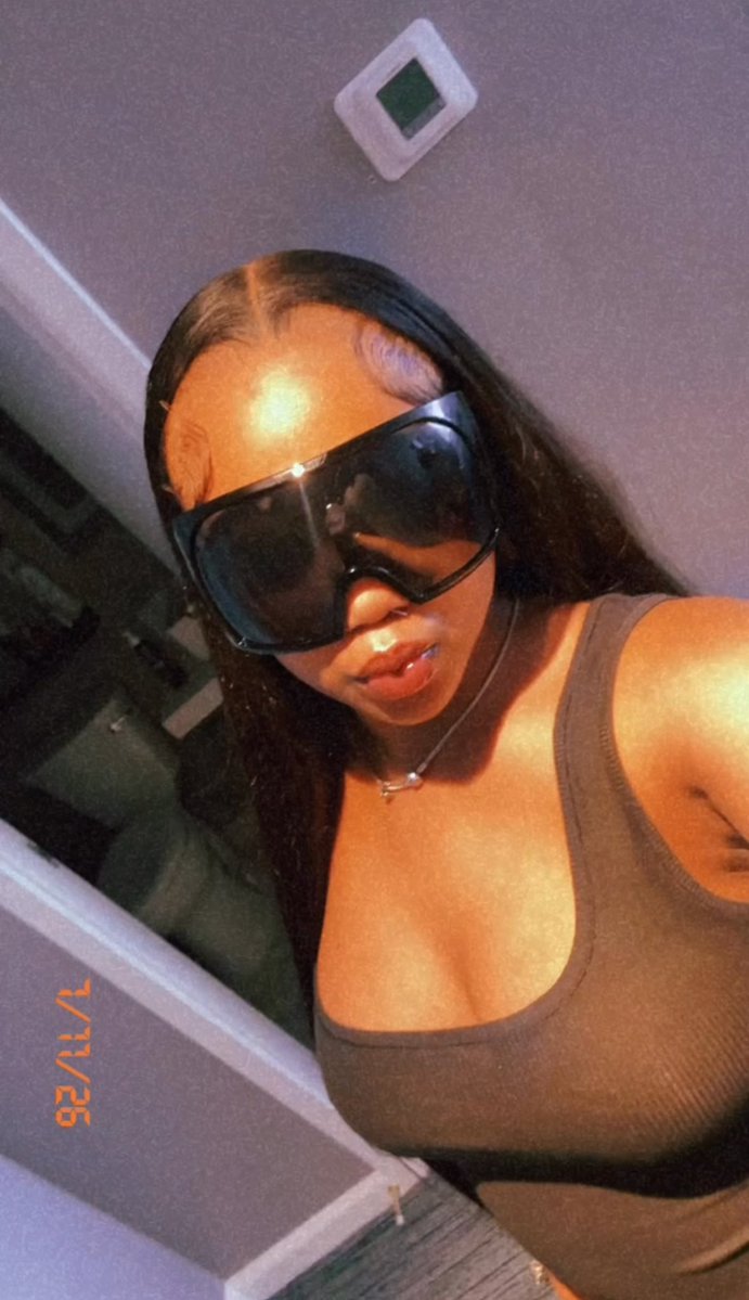 JaylaMari1's tweet photo. Ion see nobody but me😙🤩 https://t.co/5DDGCmcEyu