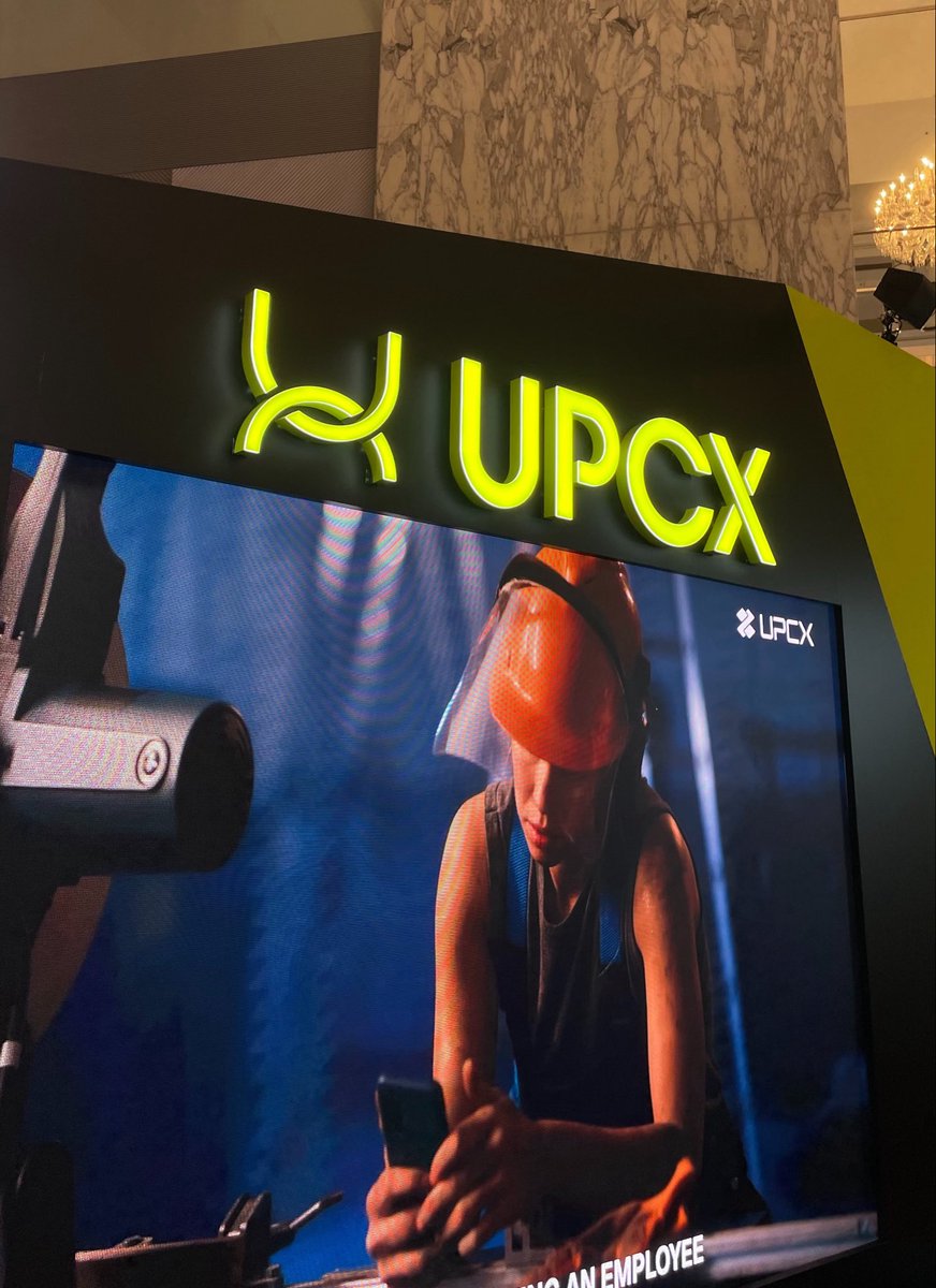 kokisato_upcx's tweet photo. 【お知らせ】

本日より2日間、WebX2026に出展します！

UPCXブースでは、「Beyond Payments」をテーマに、ブロックチェーンを活用した決済体験をご用意しています。

✨体験コンテンツ✨
✅ FanLinkで応援チップを送るデモ
✅ オンラインで商品を購入し、ブースで受け取るBOPIS体験

体験いただいた方には、数量限定のオリジナルSWAGもご用意しています💪🏻

是非UPCXブースへお立ち寄りください！

#WebX2026 #UPCX #BeyondPayments 
#TheFutureOfFinance