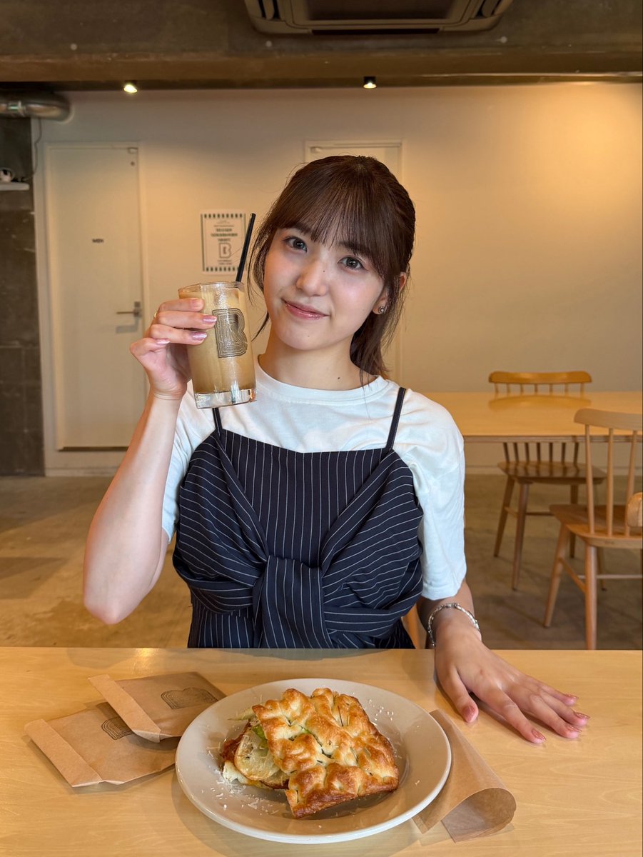miumiu_0403's tweet photo. あと残り3部で全完売です‼️
お待ちしております♪
https://t.co/FRhqF7uN1c https://t.co/4wVW0F26ti