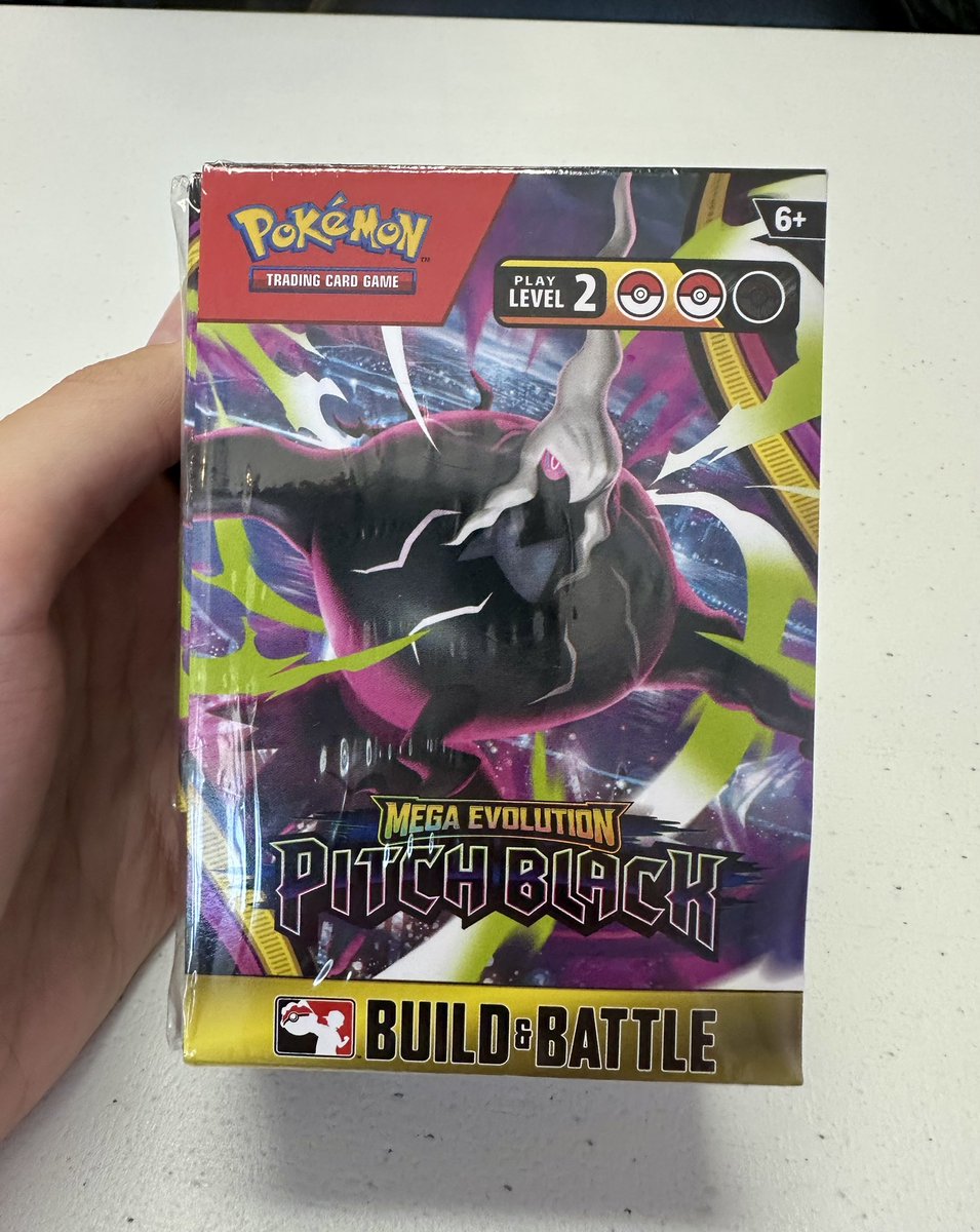 fawnaeris's tweet photo. pitch black prerelease ✨ https://t.co/cDY39pxgMA