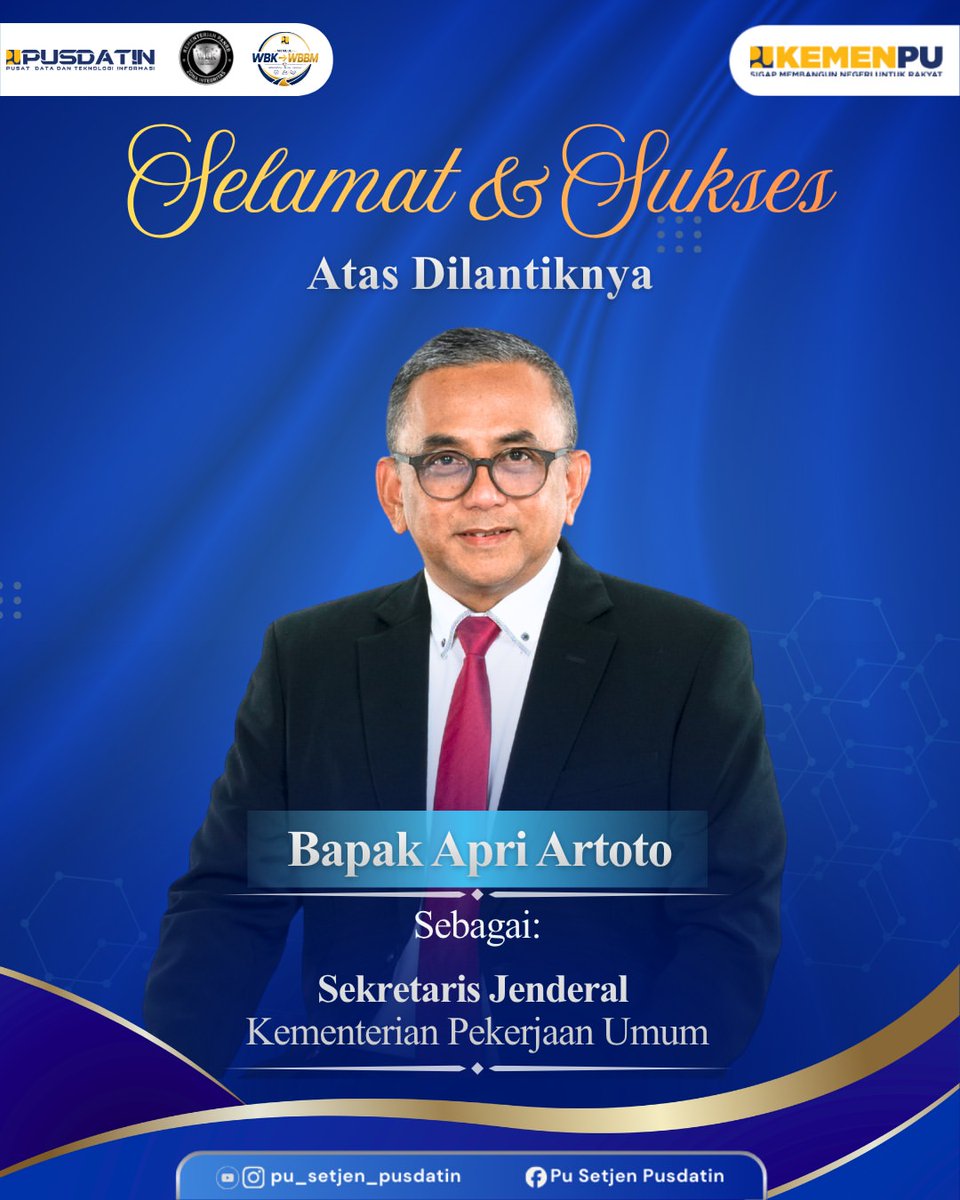 AndhyFerry's tweet photo. 🚨Viral SEKJEND Kementerian PU dikabarkan Dimutasi dan Turun Jabatan Jadi STAFF. Jujur, Janggal..

Sekjen Kementerian PU Bapak Apri Artoto, S.T., M.P.P.M, dikabarkan akan dimutasi dan diturunkan jabatannya menjadi staff imbas dari bocornya surat tugas perjalanan dinas Menteri PU Dody Hanggodo ke New York bersama keluarganya.

PADAHAL. untuk menjadi sekjen itu merupakan perjalanan karir seorang ASN yang begitu panjang. untuk bisa menjadi sekjen harus memiliki persyaratan-persyaratan khusus.
> Minimal Pembina Utama Muda (Golongan IV/c) yang minimal harus sudah mengabdi 16 tahun
> Pendidikan Minimal S2, diutamakan yang relevan dengan bidang administrasi negara, kebijakan publik, atau hukum.
> Sedang atau pernah menduduki Jabatan Pimpinan Tinggi Pratama (Eselon II) atau jabatan fungsional ahli utama minimal selama 2 (dua) tahun.
> Maksimal berusia 56 hingga 58 tahun saat mendaftar, tergantung ketentuan instansi.
> Telah lulus Diklat Kepemimpinan Tingkat II (Diklatpim II) atau pelatihan teknis yang disetarakan.

Udah gitu.. Harus mengikuti Ujian Terbuka dan Seleksi Kompetensi yang berjenjang dan ribet.. Pokoknya tidak gampang dan penuh rintangan.

Rekam jejak beliau juga membuktikan, perjalanan yang cukup panjang di kementerian..

> Sekretaris Jenderal Kementerian Pekerjaan Umum 
> Kepala Biro Kepegawaian, Organisasi, dan Tata Laksana, Sekretariat Jenderal. 
> Kepala Pusat Pengembangan Kompetensi Manajemen, Badan Pengembangan Sumber Daya Manusia (BPSDM).
 > Kepala Balai Besar Wilayah Sungai (BBWS) Serayu Opak (Yogyakarta). 
> Kepala Balai Wilayah Sungai (BWS) Sulawesi II (Gorontalo). 
> Kasi Jembatan, Subdit Perencanaan Teknis Jalan dan Jembatan Kota 
> Staf di lingkungan Direktorat Jenderal Sumber Daya Air.

Kalau saja ini benar, maka jujur ini janggal banget, ternyata ASN posisinya sangat rapuh oleh menteri yang jelas-jelas itu jabatan politis yang bisa saja dengan mudah digantikan.. tapi jabatan sekjen itu bukanlah jabatan sembarangan, mereka menjabat di situ melalui proses yang panjang dan tidak mudah.. 

GWS negaraku.. 🥹🥹