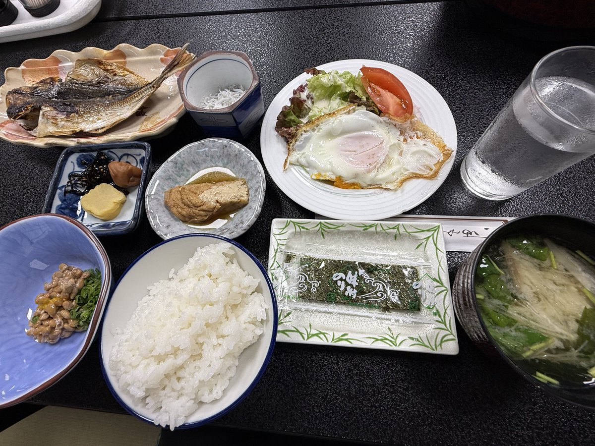 dandy_tencho_dm's tweet photo. おはようございます♪
大勘荘さんの朝ご飯
大変美味しゅうございました。
ご馳���様でした😋 https://t.co/aaHFmt6y0l
