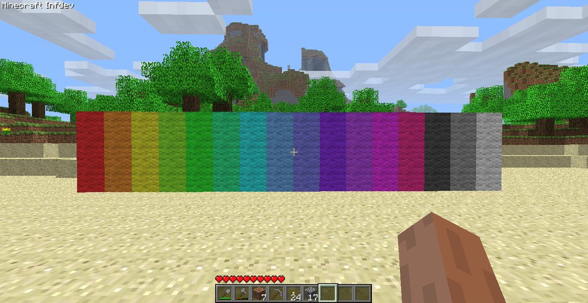 InsonialG's tweet photo. @CartoonsOTMoon Pero la casa de Steve esta echa de puros bloques de lana 

De echo creo que todas las construcciones de la película se pueden crear en el juego 
Hasta los mecanismos de redstone 
(Tenían un equipo para hacer construcciones) https://t.co/LMbCZautQP