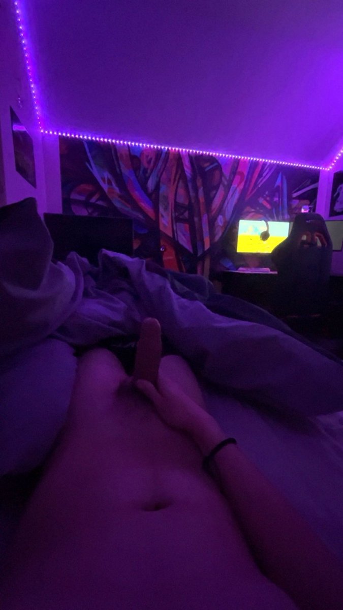 nsfwsrs's tweet photo. come ride me 😋 #nsfw #nsfwtwtًً #nsfwtwtﾟ #mlm https://t.co/CzRoWvBHta