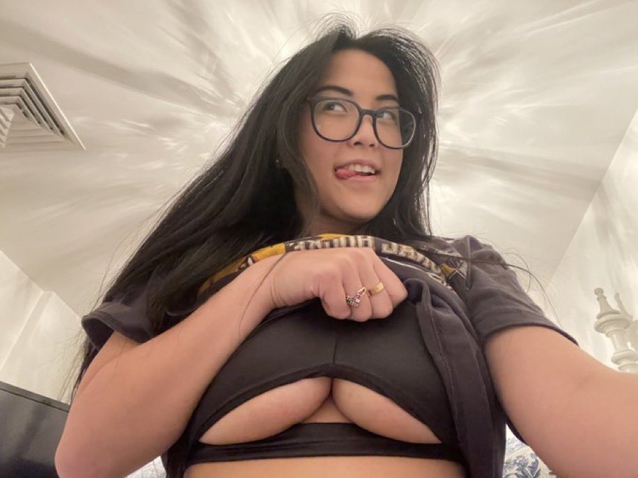 stacylongstreet's tweet photo. #findom #UsaDating #Bdsm #Hookup
Always available for funππ€ͺβ€οΈ https://t.co/mLvxPmLgsH