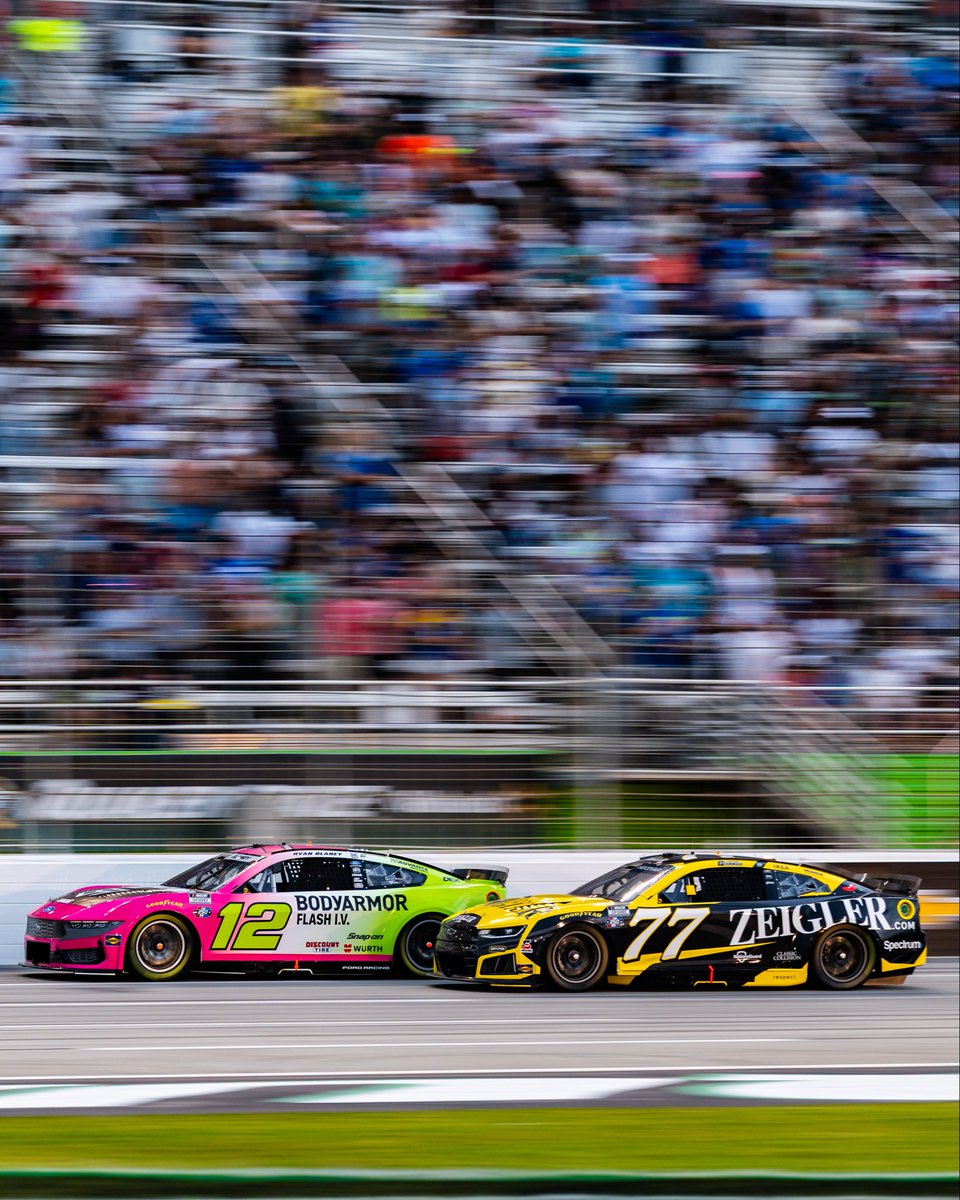 SpireMotorsport's tweet photo. TO THE POINT‼️

@CarsonHocevar | @zeigler_racing https://t.co/2qp9K34Xty