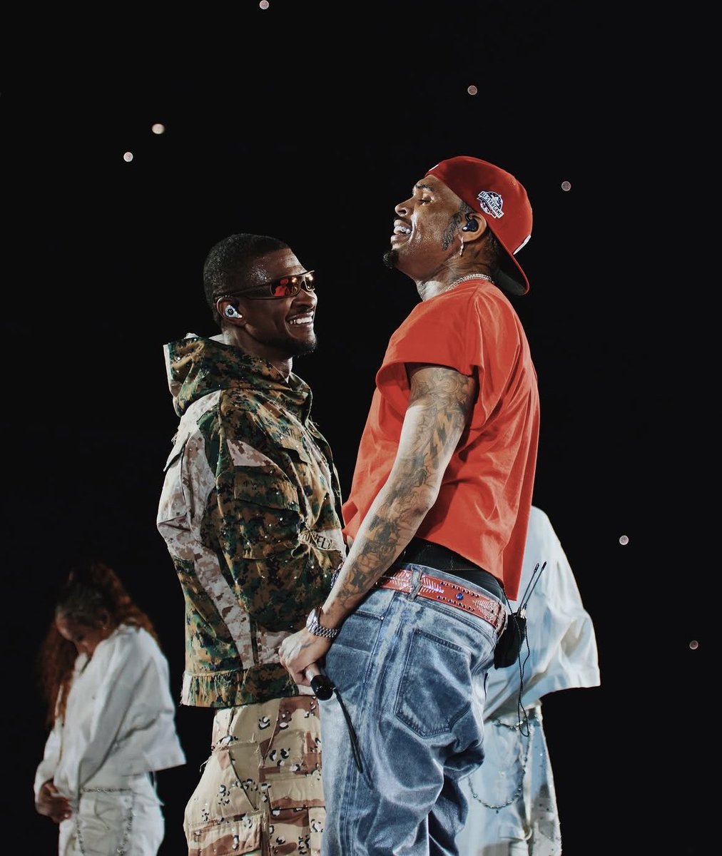 tmbreezy21's tweet photo. Raymond
&amp;
Brown https://t.co/XMnDRhSBIF