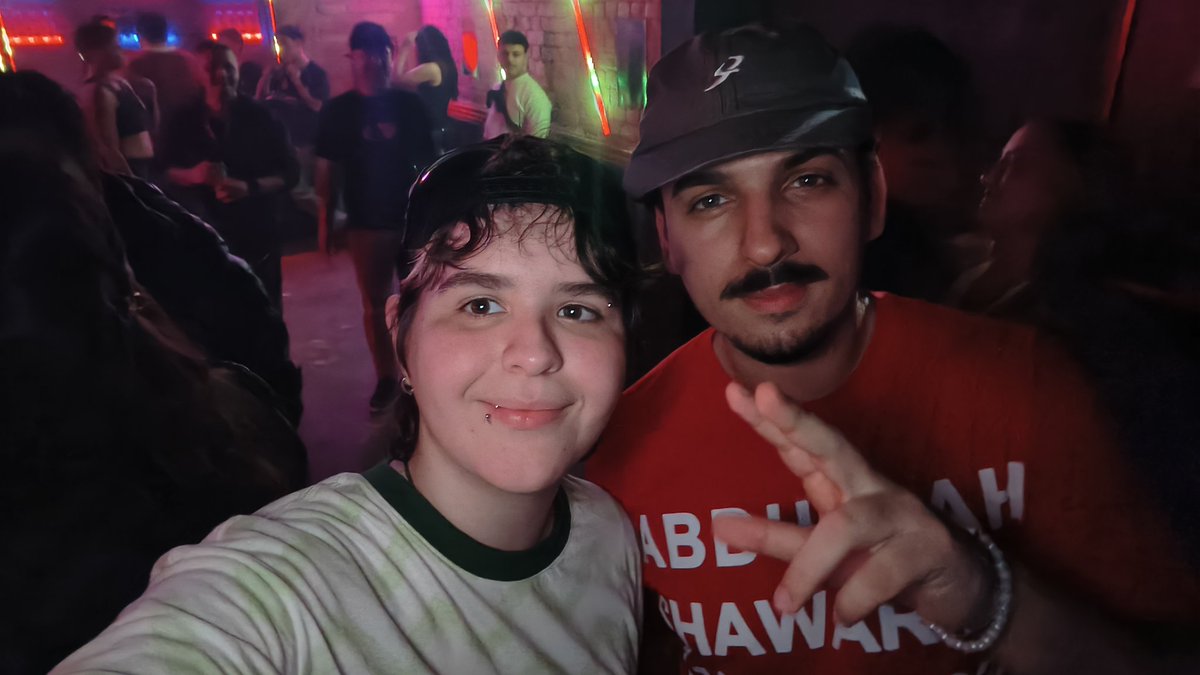 alana tweet media