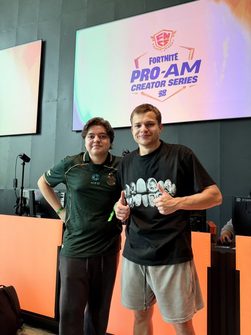 3Jolly_'s tweet photo. Pro-AM didn't go how we wanted but watching Jynxzi &amp; Pollo genuinely enjoy playing together made it worth it nonetheless ❤️❤️❤️ https://t.co/MDumDPKzYP