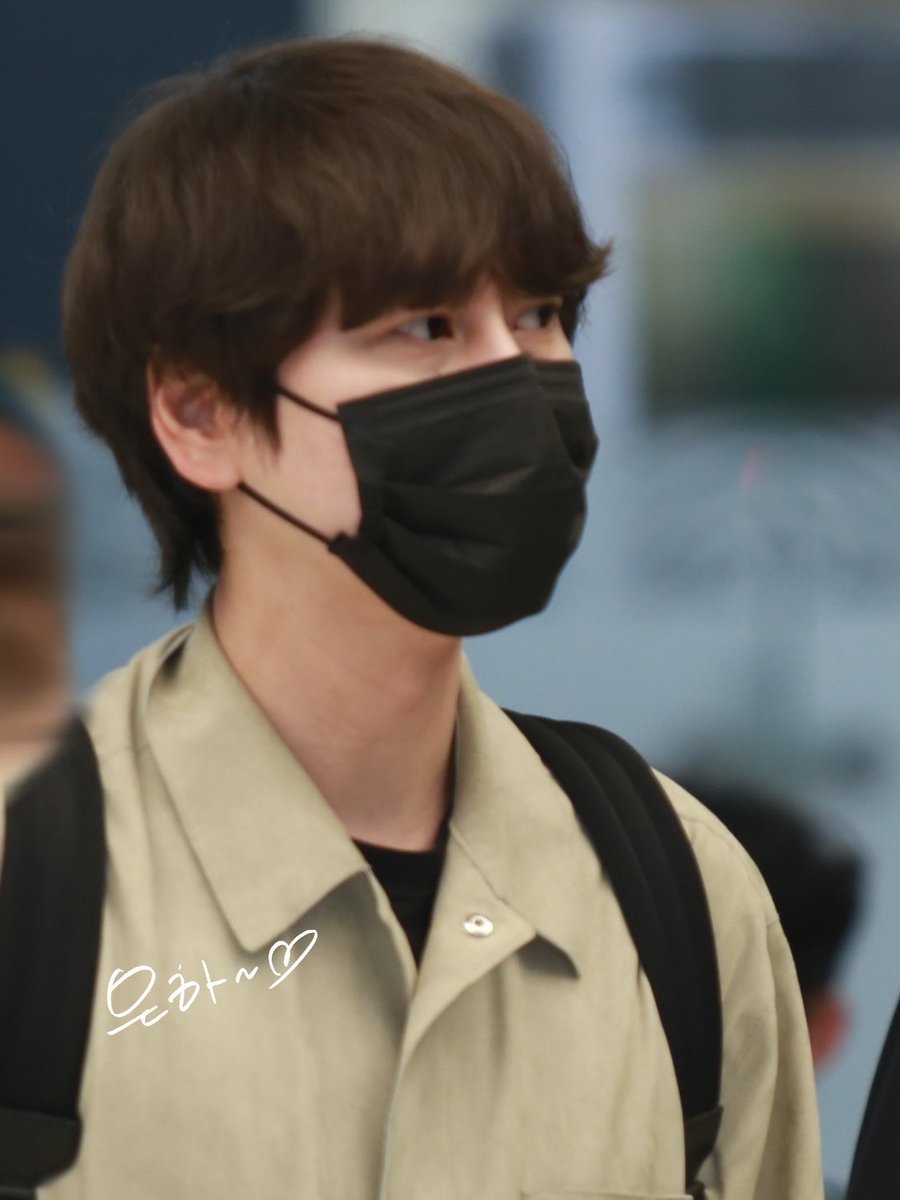 chokyuhpics's tweet photo. #KYUHYUN #규현 https://t.co/VPqqYpNhS5
