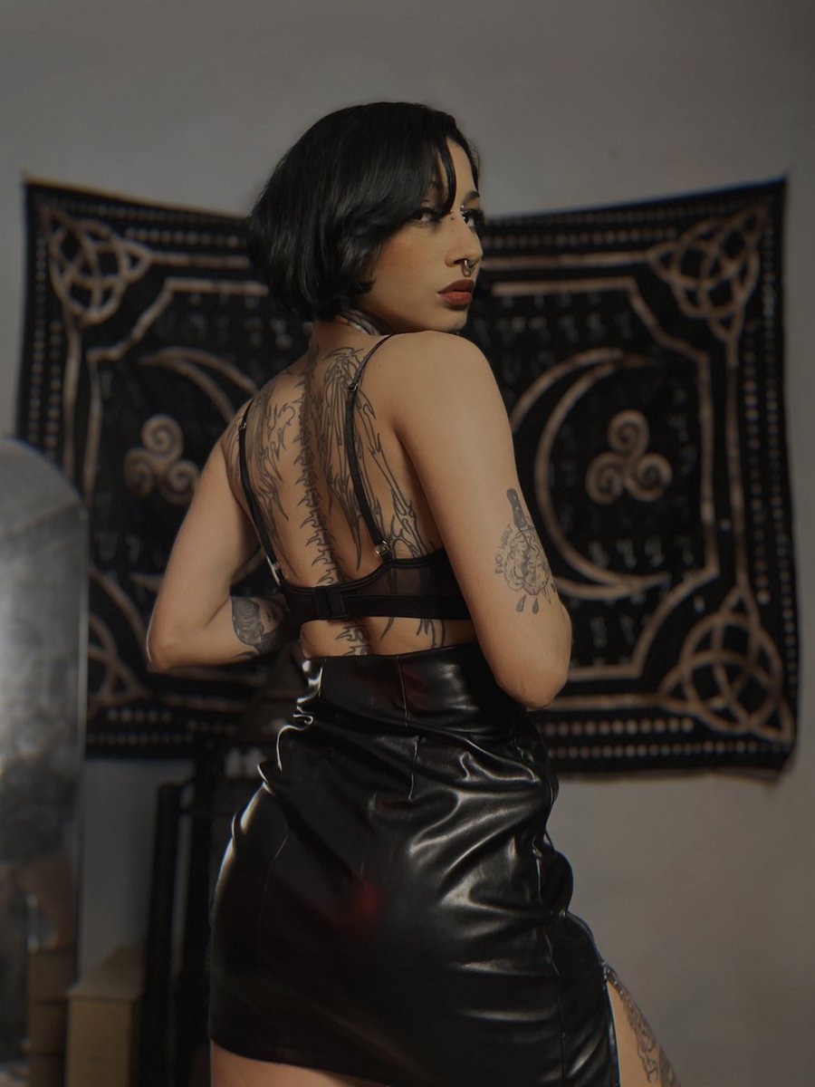 churchofazazel's tweet photo. ♠️ https://t.co/81nJNGehR2