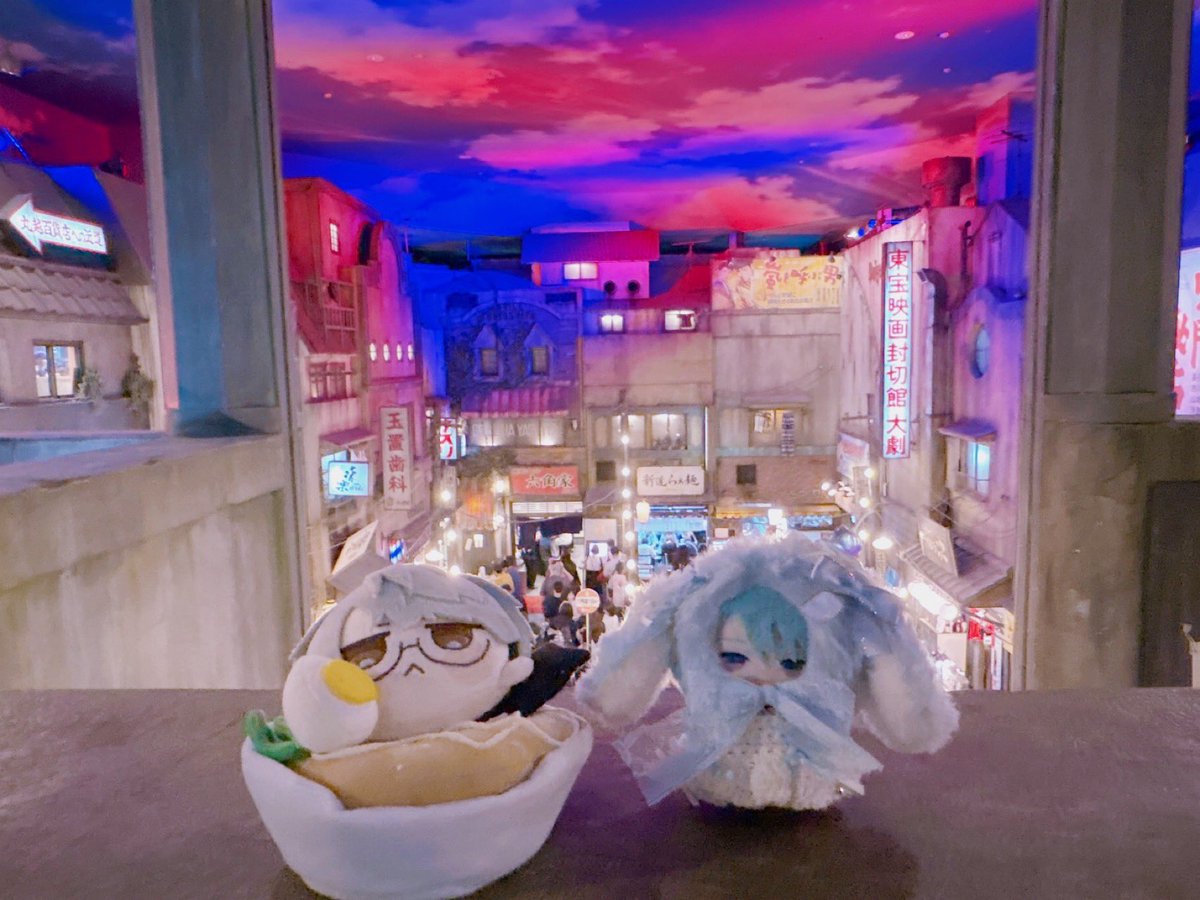 luva_toki's tweet photo. @mmntforest18 @ntsss2p みずきちのとらぴと聖地ラー博で集合させてもらったよ🥰✨✨みらぱぺとも集合したいよ〜🥰✨✨
ラー博の家系いこう！！ https://t.co/if8pvXfD3E