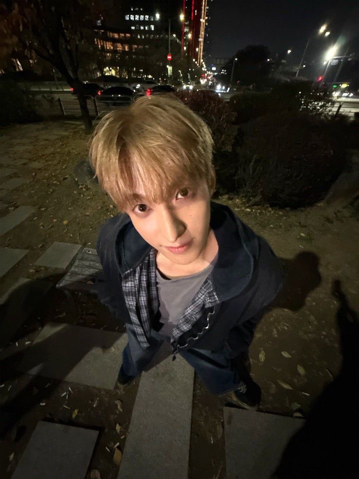 iloveskzr's tweet photo. user iloveskr bias line https://t.co/OgZMLOZD6t