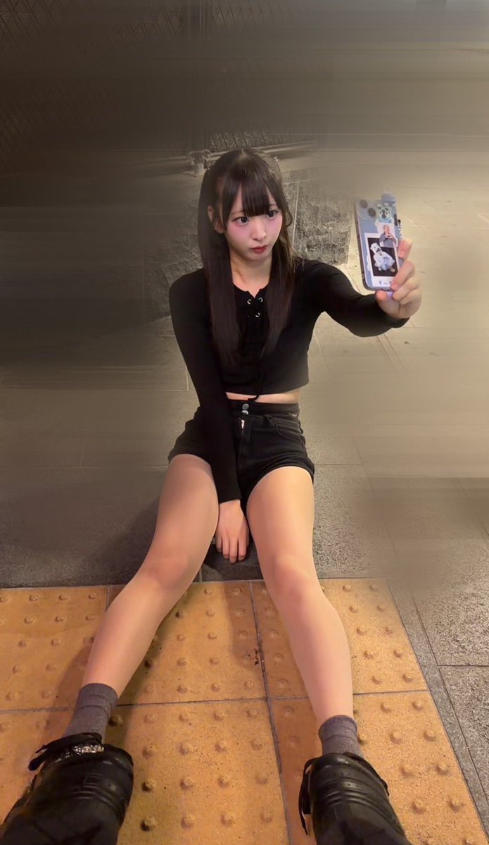 cafebarScream's tweet photo. 🆕

7月から！NeroからSCREAMに！！
うさみ　(@sa_xxx____ ) 🖤 https://t.co/dDLQ0cTroE