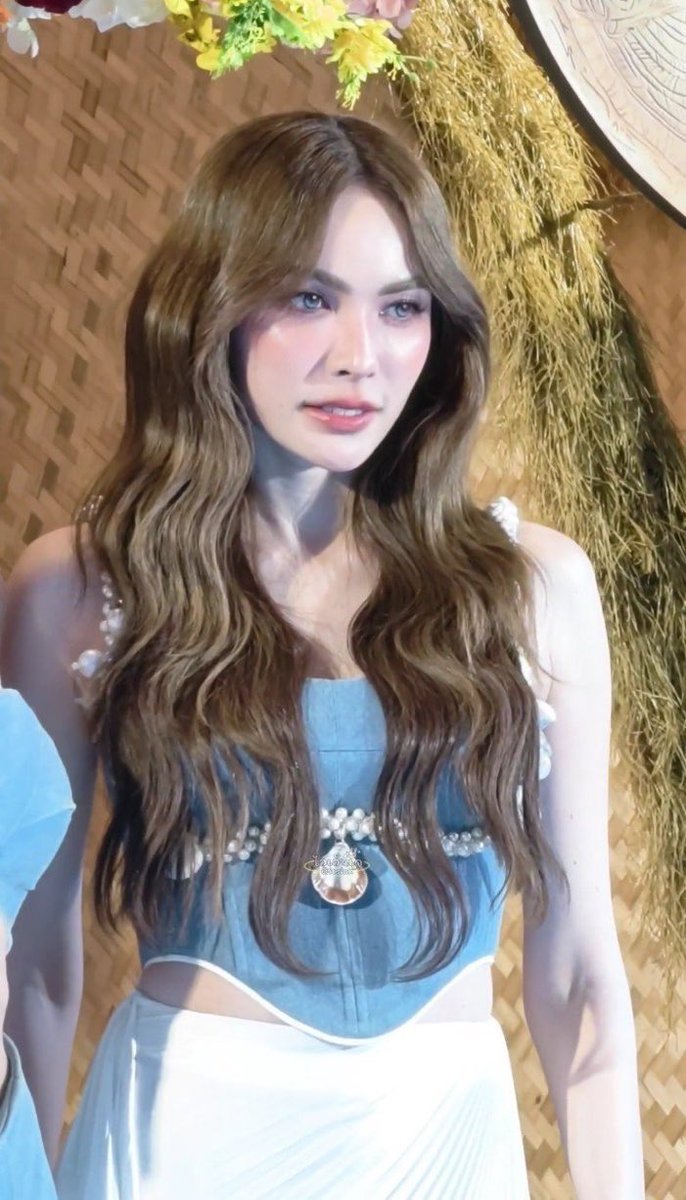 ThingsNp's tweet photo. สวยขึ้นทุกวันเลยเฮ้อออ😮‍💨

#MoanaTHxENGLOT
SIMPLY BE CHARLOTTE13
#ชาล็อตออสติน #CharlotteAustin
@itscharlotty https://t.co/9TfbxHsRwL