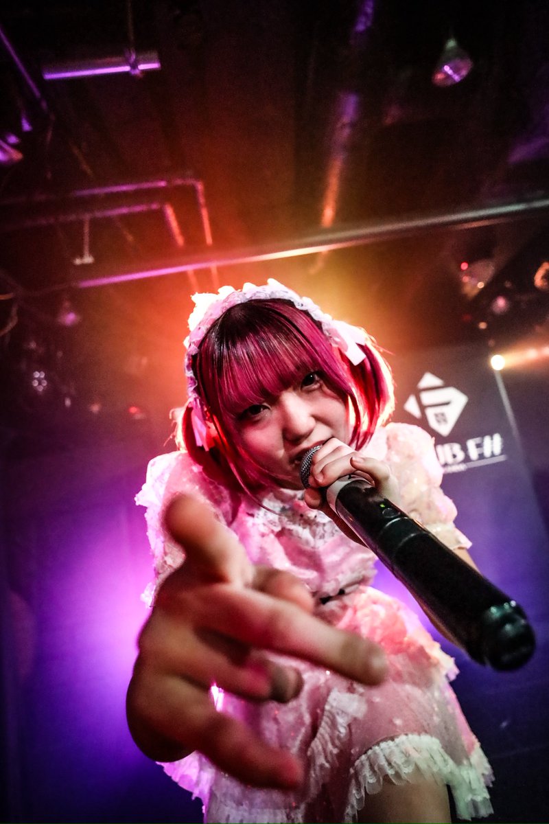 arpara456's tweet photo. 7/12 sun 神田CLUB F# 無銭無双 昼部
#THEHARE @OHISAMA_INFO
笑い過ぎて腹筋まだ痛い🤣🤣🤣 https://t.co/qvxAUBYcqu