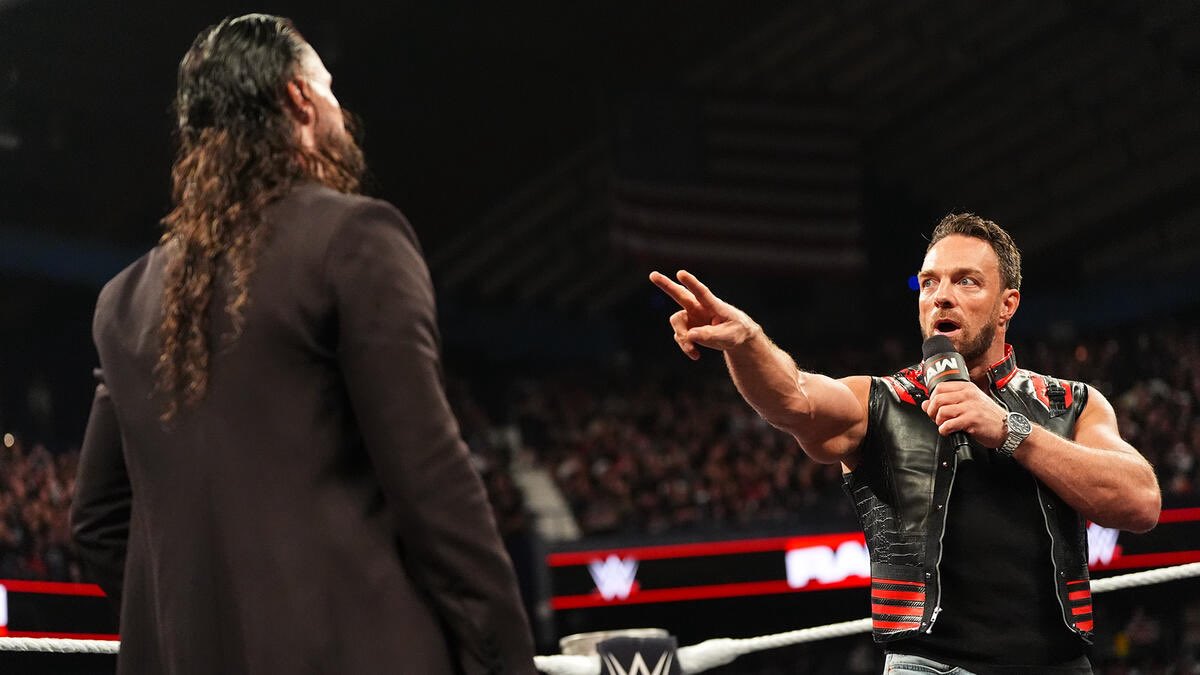 MegastarOnScene's tweet photo. Correct me if I’m wrong.

Aren’t ya’ supposed to earn title shots when you win matches? When you prove yourself why ya should be up against the big guy? Instead, we’re basing championship opportunities over nostalgia?

NAH NAH!

It’s pathetic and weak. Seth, ya’ should know this. https://t.co/AxeiK9feBL