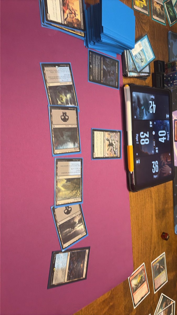 siliconecheese1's tweet photo. i love magic the gathering https://t.co/50NScXIyrN