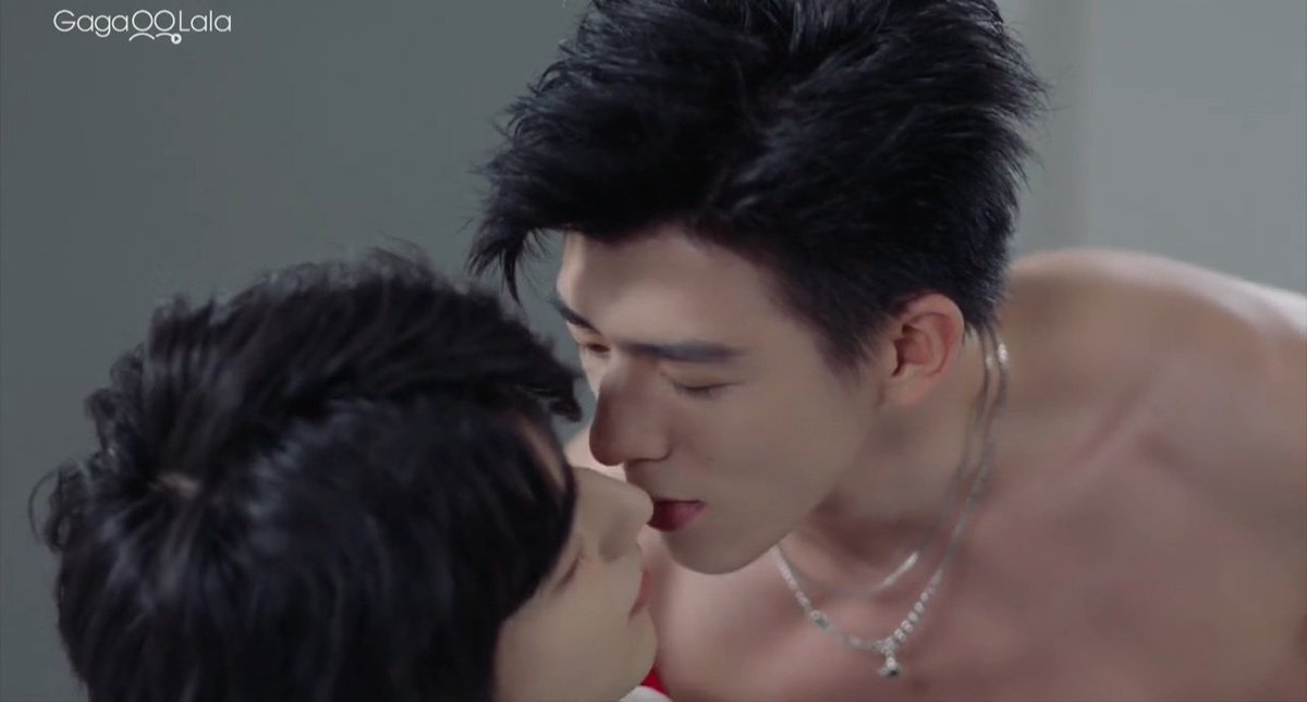 iamroberte's tweet photo. The show is fake. I am real.
I want Zhang Zhun in my bed. I like him. In and out of the show.
#DeepIn #DeepInEP7 #DeepInTheAct #入戏 #Ollie #刘天跃 #ShuYuan #淑元 #YaoWang #姚旺 https://t.co/wIrmp8vtdk