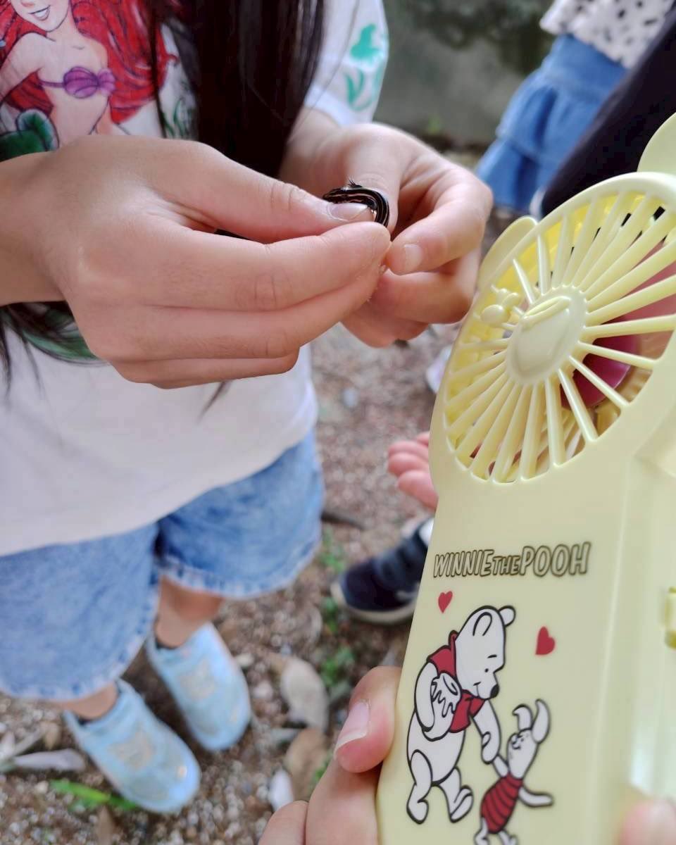 dining_colorful's tweet photo. 【活動報告】
7月13日（日）に一乗寺公園であそびのひろば！を開催しました。

今回は水風船で遊びました！全身ずぶぬれになりながら投げ合いました💦真夏本番の暑さでしたが、水遊びで乗り切ることができました☀️

次回のは8月2日（日）です。
ぜひ遊びに来てください！

#こどもまんなかやってみた https://t.co/uKGUJyYC6j